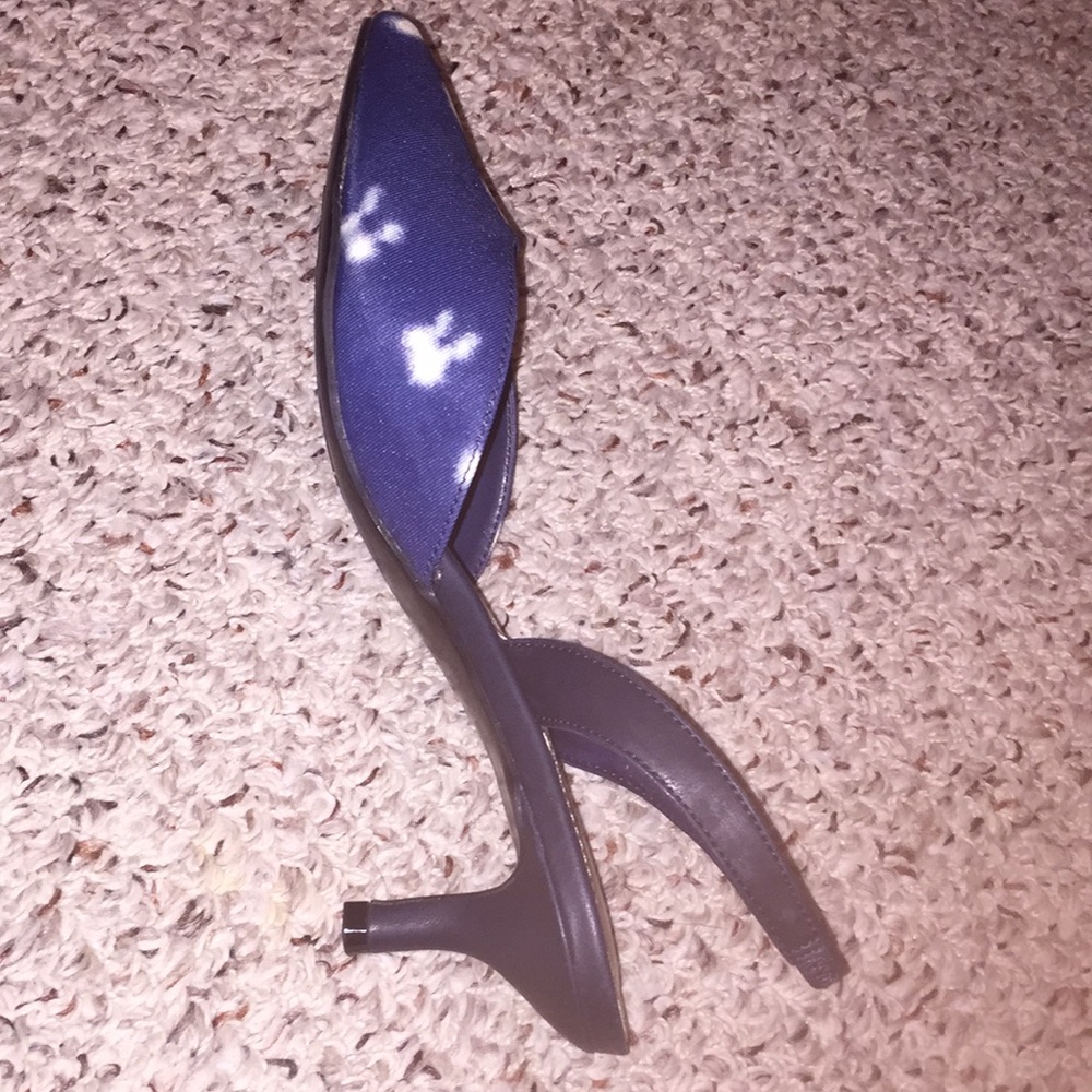 Blue Pattern Heels - Picture 2 of 5